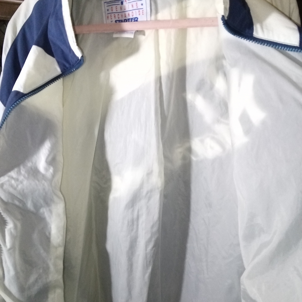 Vintage Men's Yankees Windbreaker - Picture 9 of 12